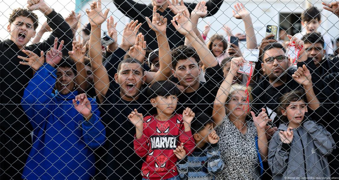 نشست عالی آلمان و یونان اختلاف بر سر مهاجرت